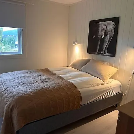Studioleilighet Sentralt I Alta Med Eget Soverom Exterior photo