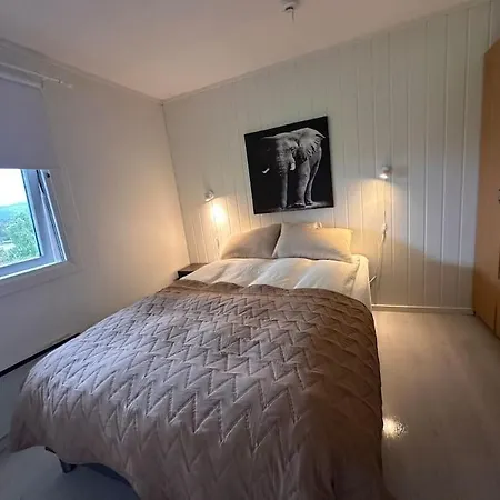 Studioleilighet Sentralt I Alta Med Eget Soverom Exterior photo
