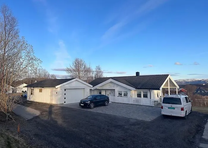 Studioleilighet Sentralt I Alta Med Eget Soverom
