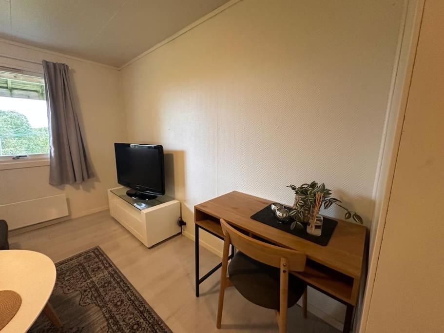 Studioleilighet Sentralt I Med Eget Soverom * Alta